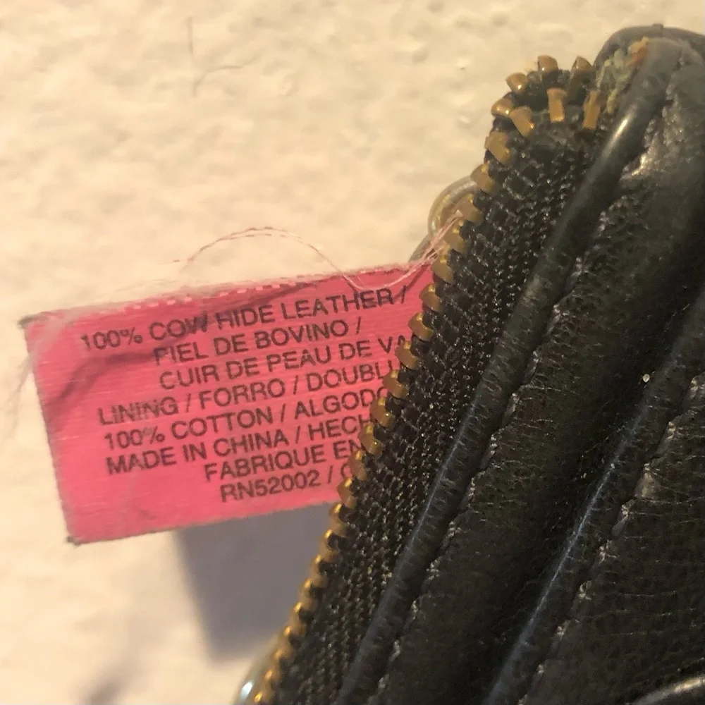 Juicy Couture Black Coin Purse with Brass Emblem & Black Tassel Leather 3"x4.75" - Picture 7 of 9